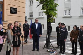 Moravský Krumlov poprvé mluvil nahlas o událostech z konce války, o kterých se desítky let mlčelo - Novinky